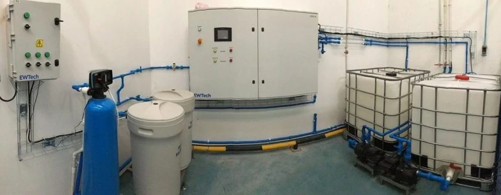 Envirolyte CIP 20/20 generator installed at a food processing company in Colombia